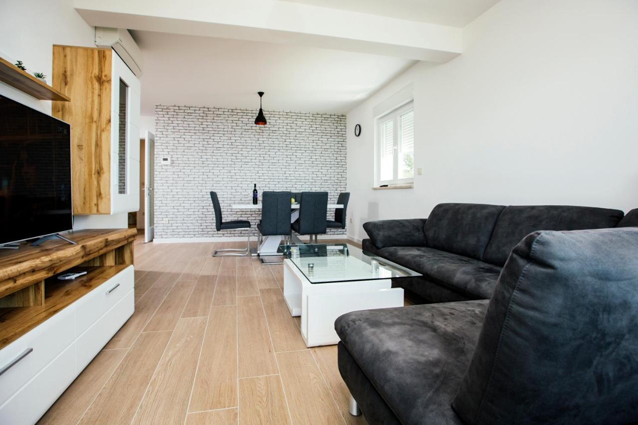 Apartman Magdalena Daire Makarska Dış mekan fotoğraf